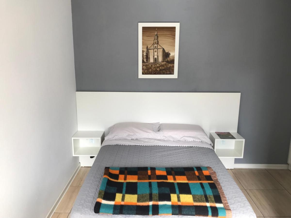 Suite Em Gramado, Proxima A Avenida Das Hortencias Luaran gambar