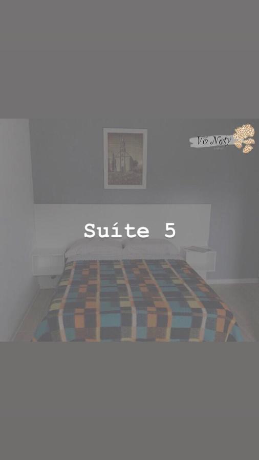 Suite Em Gramado, Proxima A Avenida Das Hortencias Luaran gambar