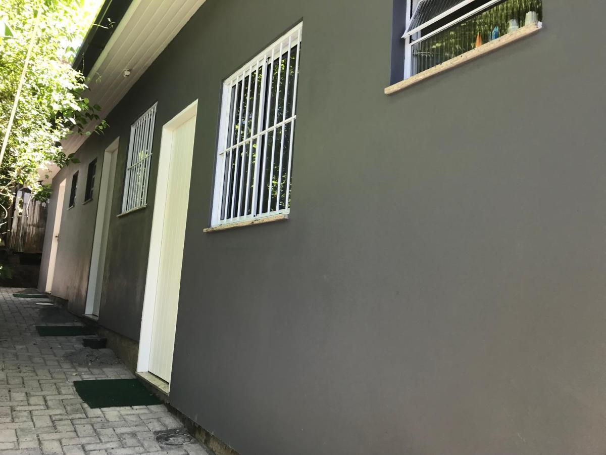 Suite Em Gramado, Proxima A Avenida Das Hortencias Luaran gambar